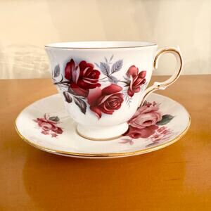 Queen Anne Tea Cup and Saucer Pink & Red Roses Bone China Vintage Gold Trimmed